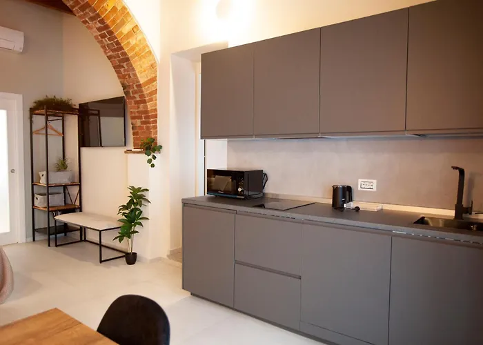 Switch 312 בית הארחה